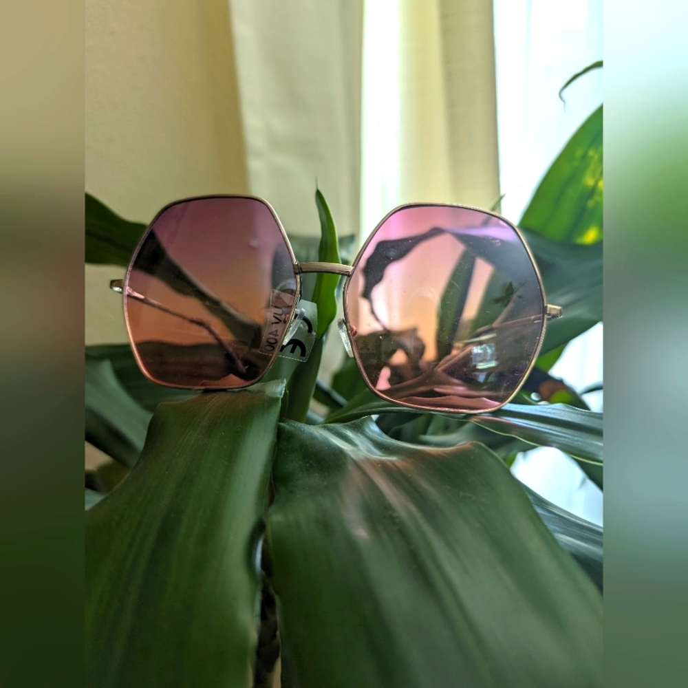 Hexagon Framed Sunglasses